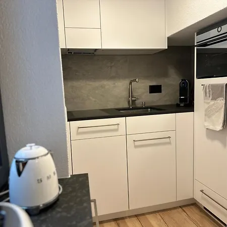 Апартаменты Tiny House Ibex Зас-Фе