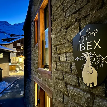 Апартаменты Tiny House Ibex Зас-Фе